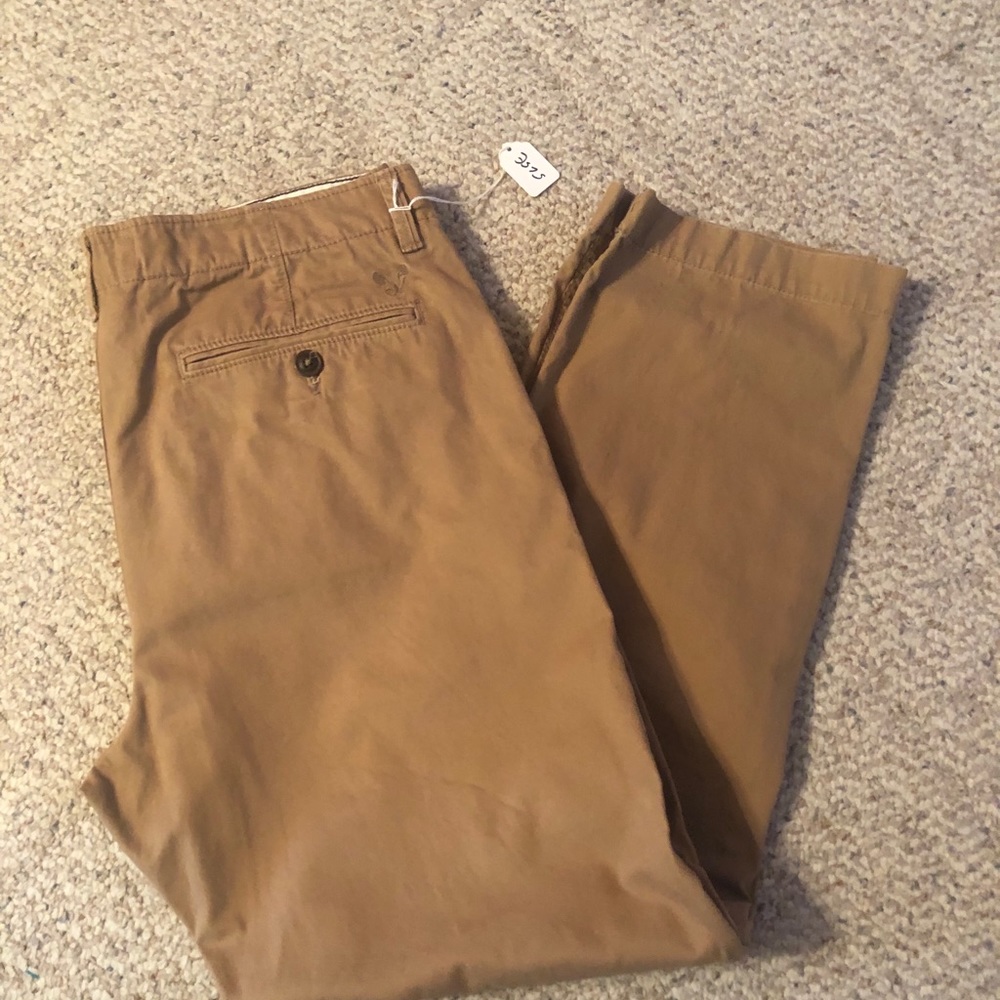 American Eagle Straight Leg Tan Pants 34 x 32 2575